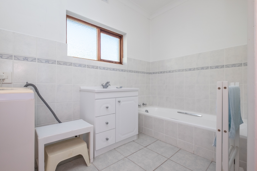 4 Bedroom Property for Sale in The Boulders Western Cape